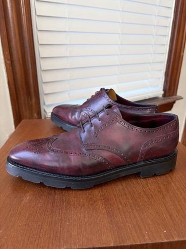 Worn rubber sole - 3x,